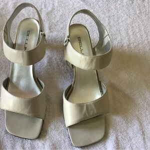 Women’s 8.5 Wide width Bellini sandals